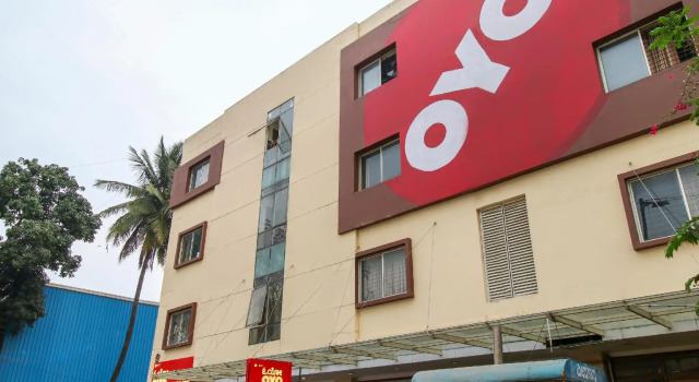 OYO 10924 Hotel Janpath, Забронировать Отель Отели Бангалора 3 звезды, рядом с Ботанический сад Лалба, 3*