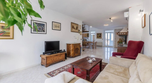 Amazing Home in Vodnjan With Wifi and 3 Bedrooms