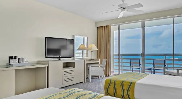 Четырёхместный номер Standard с видом на океан El Conquistador Resort - Puerto Rico