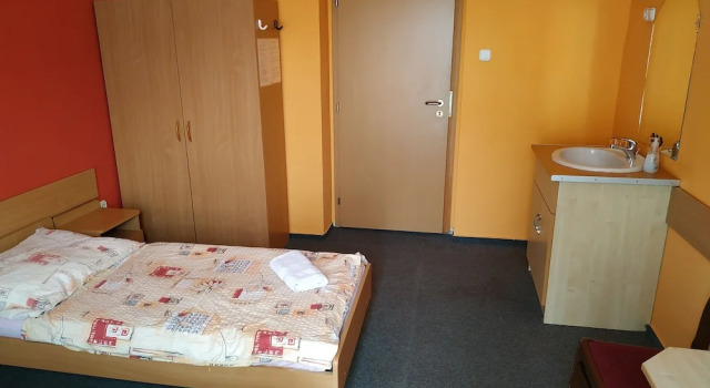 Номер Economy Hotel Béke Sziget