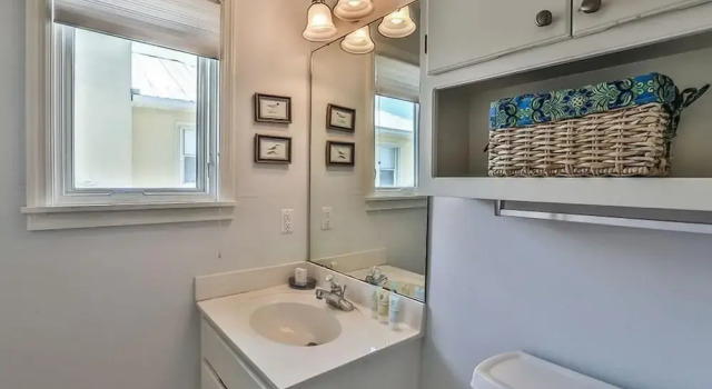 Коттедж с 6 комнатами рядом с пляжем Storks Nest 6 Bedroom Holiday Home by Five Star Properties