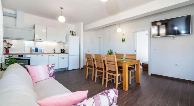Апартаменты Holiday Home Lota