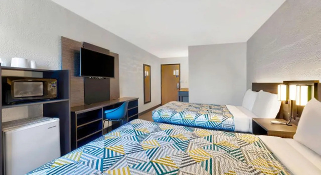Четырёхместный номер Standard Motel 6-Cedar Rapids, IA - Airport