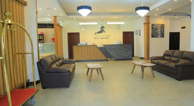 Black Horse Hotel Apartment