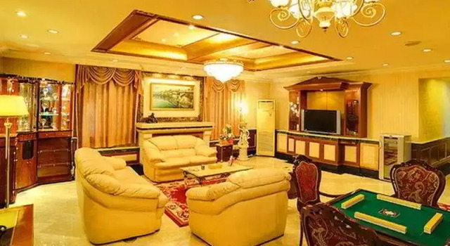 Beijing Sichuan Dragon Garden Hotel, Book Hotel Hoteller i Beijing Province med parkering, Parkering