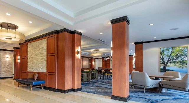 Fairfield Inn & Suites Columbus, Rezervovat Hotel Columbus Mississippi