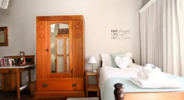 Nostalgia Self Catering Guesthouse