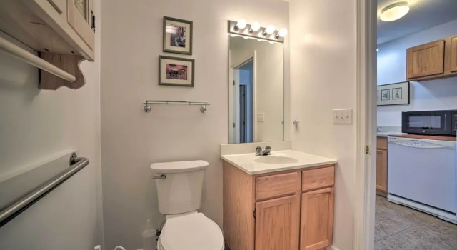 Апартаменты Bolton Landing Suite w/ Deck, Lake George Access