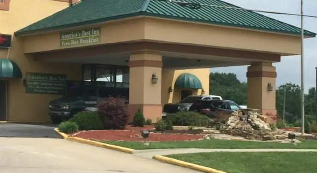 Americas Best Inns Mt  Vernon, Varaa Hotelli Mount Vernon Ozark