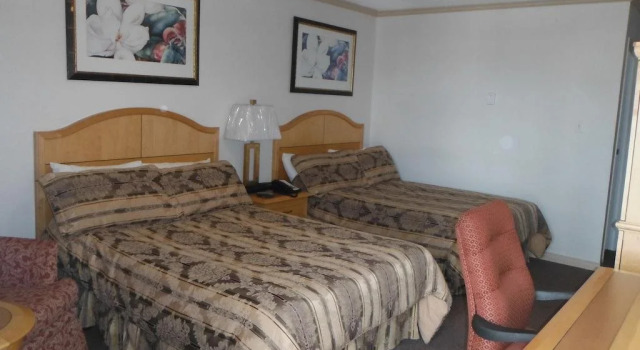 Tumbler Ridge Inn, Buchen Sie Hotel  