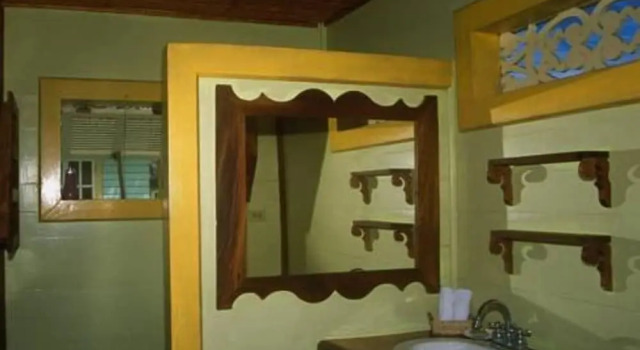 Люкс с балконом Punta Caracol Acqua Lodge