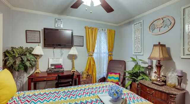 Spacious Bryan Vacation Rental w/ Pool & Patio!, Rezerwuj Hotel Bryan Teksas, w pobliżu Brazos County Park