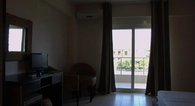 Sarti beach hotel, Забронировать Отель Сарти 