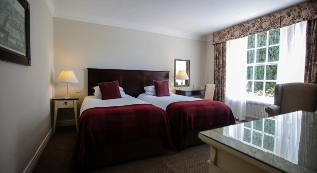 Mercure Shrewsbury Albrighton Hall Hotel & Spa, Rezervasyon Otel Merseyside otoparklı oteller, Otopark