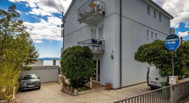 Holiday Apartment Maestral