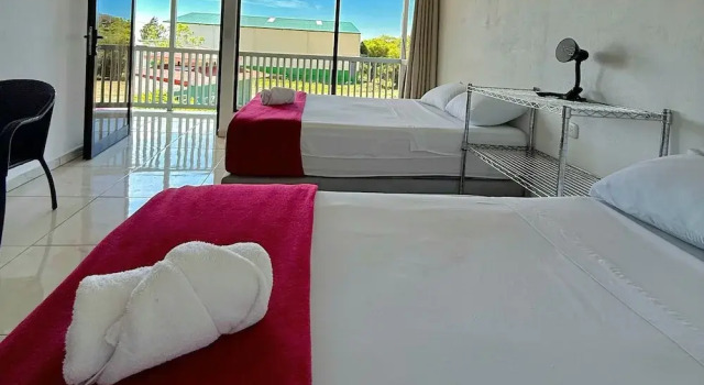 Четырёхместный семейный номер Standard Hostel Cattleya - Monteverde, Costa Rica