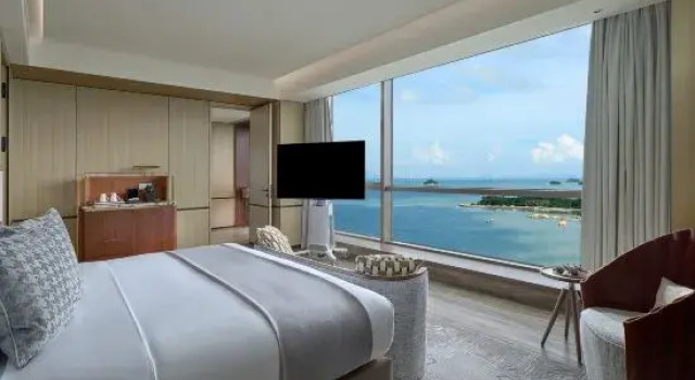 Люкс с 2 комнатами с видом на море Grand Ocean View Hotel Zhuhai