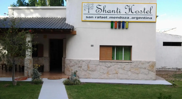 Shanti Hostel