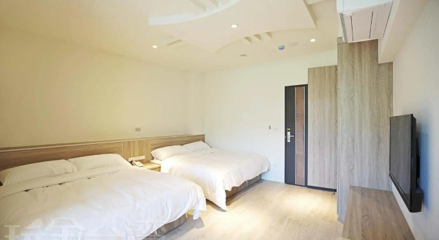 Riyuewan Homestay