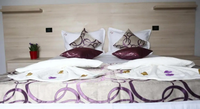 Двухместный номер Standard с балконом и с видом на море Kharisma Hotel
