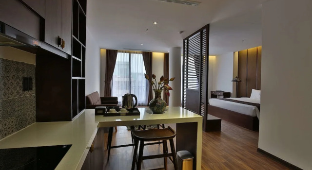 Номер Deluxe Dong Duong Hotel & Suites - City Central - Afternoon Tea Inclusive