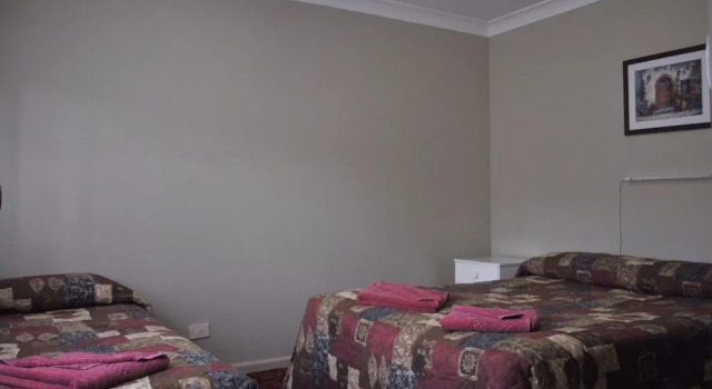 Wagon Wheel Motel & Units, Buchen Sie Motel Coonabarabran Central West NSW