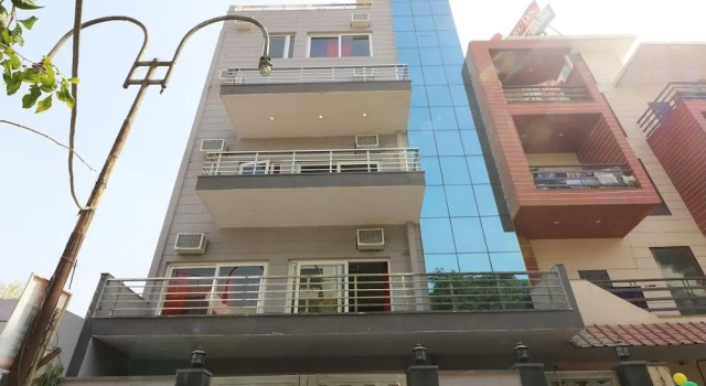 OYO 30251 Rosebury, Забронировать Отель Гургаон Gurgaon Region, рядом с Ansal University