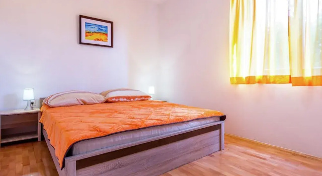 Коттедж Detached 6 Bedroom House with Private Pool near Ližnjan