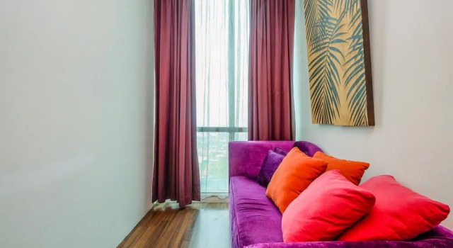 Апартаменты Homey Penthouse 3BR with Extra Room Kemang Village Apartment By Travelio