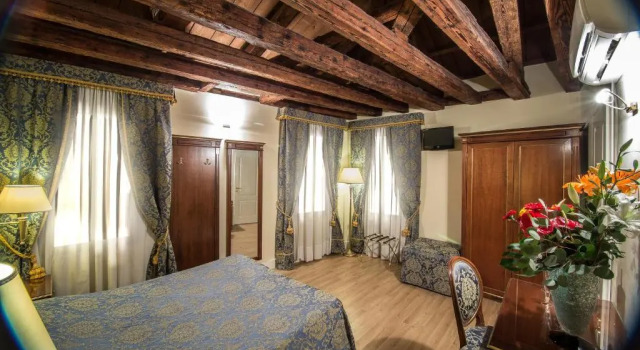 Двухместный номер Standard с видом на канал B&B Le Marie