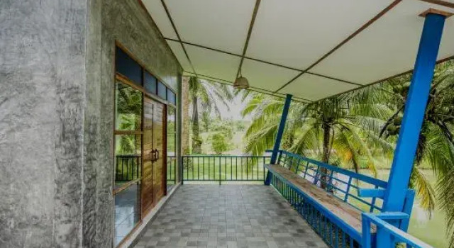 Baan Suan Lung Wat (Near  Surakul Pier), 预订 酒店 竹古童 攀牙府