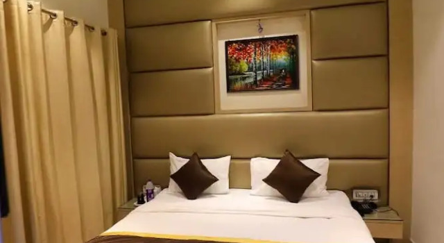Номер Deluxe Hotel Skylark