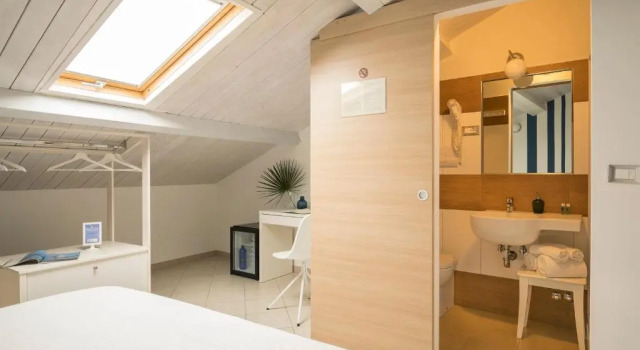 Civico 64 Bed & Breakfast, Varaa Hotelli Palmi Calabria