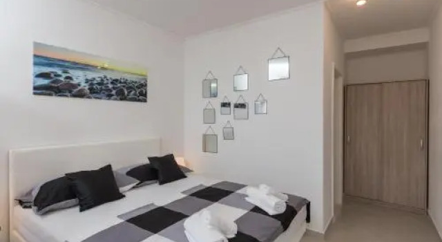 Apartment Libertas, Забронировать Апартаменты/квартира Апартаменты Дубровника, рядом с Gradac Park, Апартаменты/квартира