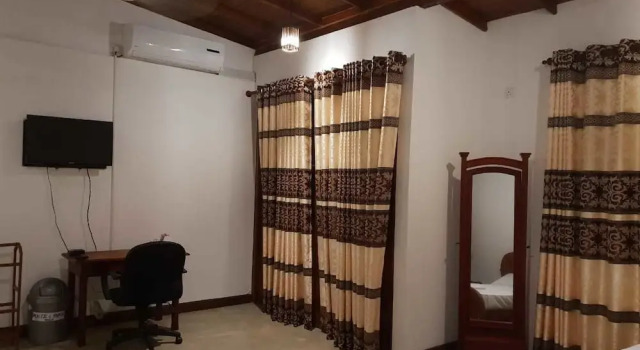 Trellis Apartment