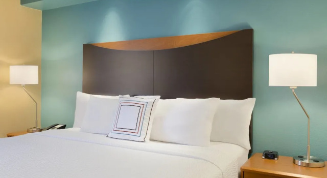 Двухместный номер Standard Fairfield Inn & Suites Fort Worth University Drive