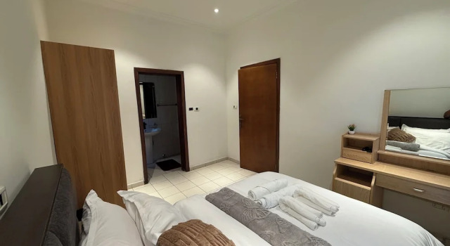 Mayama airport apartment