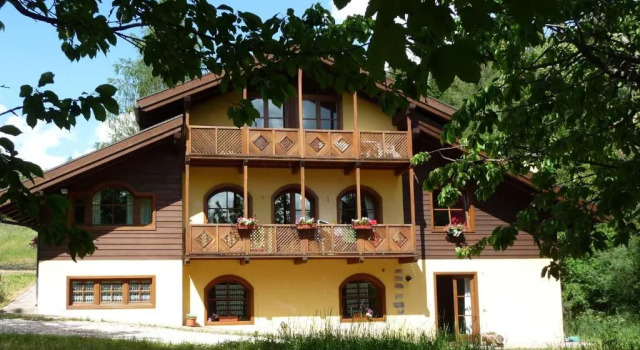 Chalet Volpe Rossa, Забронировать Шале Виллы Кавалезе, Вилла