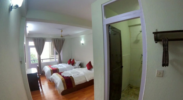 Двухместный номер Standard с 2 комнатами с видом на город Om Tara Guest House Pvt Ltd