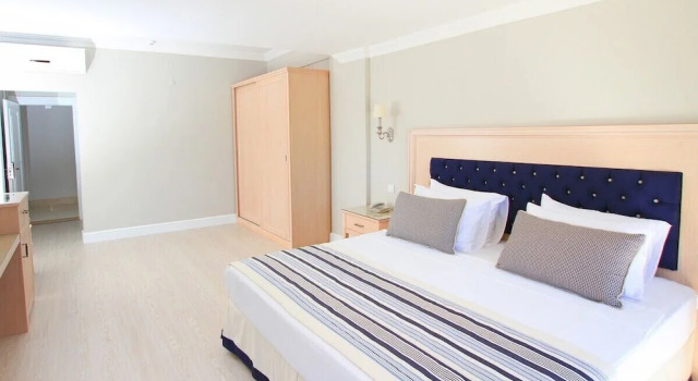 Номер Superior с балконом и с видом на море Palm Bay Beach Hotel