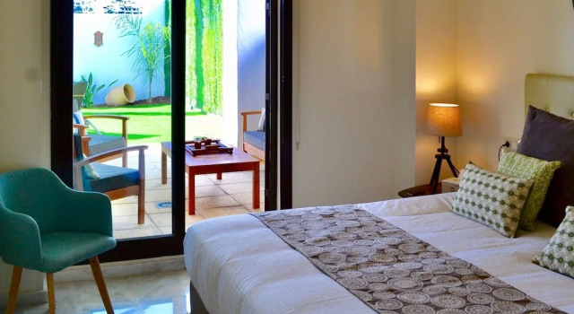 Luxury Apartment Surrounded by Several Golf Courses near Sea, Book Apartment San Roque Costa de la Luz