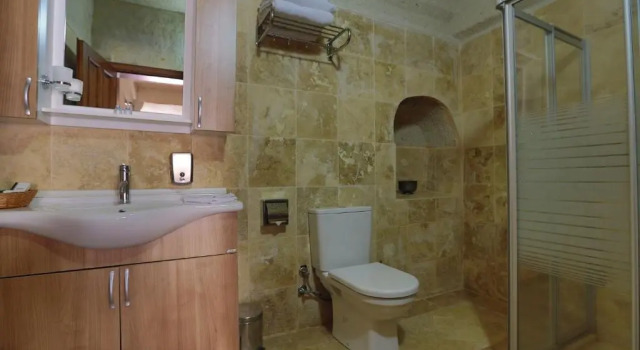 Полулюкс с видом на сад Vezir Cave Suites