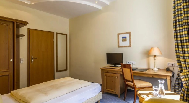 Waldhotel Bad Sulzburg, Reserva ahora Hotel Hoteles en Baden-Wurtemberg con piscina, Piscina