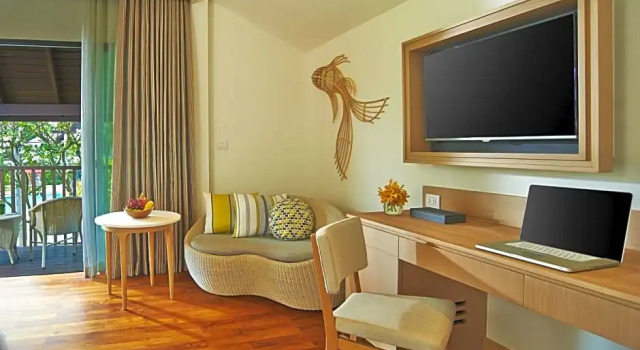 Двухместный номер Deluxe с видом на бассейн Amari Koh Samui