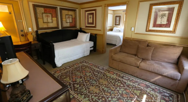 Семейный люкс Ocean View Inn