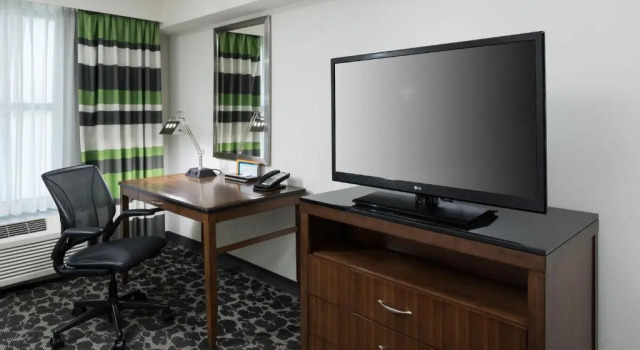 Двухместный номер Standard Hilton Garden Inn Charleston Waterfront/Downtown