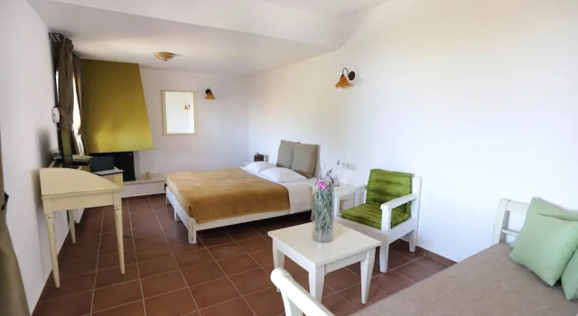 Excellent choice for a family vacation in Heraklion, Crete, Забронировать Отель Ахлада Центральный Крит
