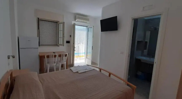 Residence Adriatico, Rezervasyon Otel Mattinata Foresta Umbra