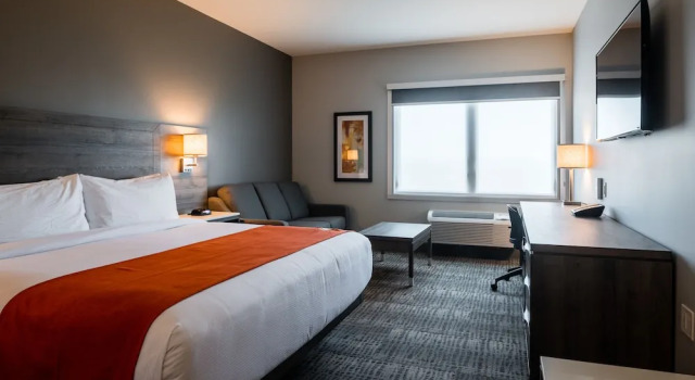 Amsterdam Inn & Suites Florenceville-Bristol, Book Hotel Florenceville-Bristol New Brunswick