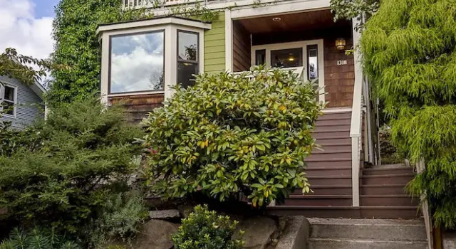 Sleeps 16 Luxurious 6BR Seattle Home, Rezerwuj Hotel Fremont Seattle, w pobliżu Guidepost